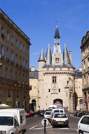 simsearch:625-00806447,k - Low angle view of buildings, Cailhau Gate, Vieux Bordeaux, Bordeaux, France Stock Photo - Premium Royalty-Free, Code: 625-02928881