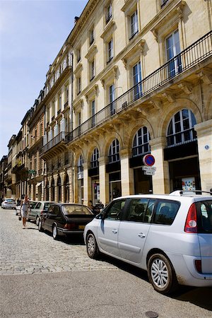 simsearch:700-01172393,k - Cars along a road, Allees De Chartres, Bordeaux, Aquitaine, France Stock Photo - Premium Royalty-Free, Code: 625-02928909