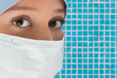 simsearch:625-02929180,k - Close-up of a female surgeon Stock Photo - Premium Royalty-Free, Code: 625-02929214