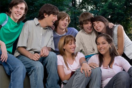 School friends smiling together Stock Photo - Premium Royalty-Free, Code: 625-02930345