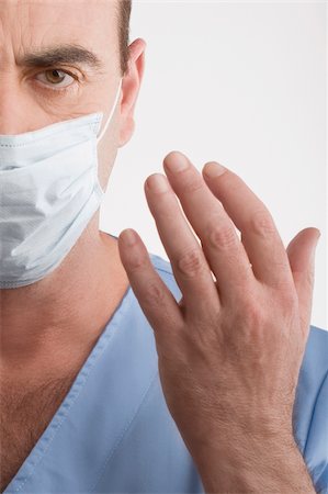 simsearch:625-02929180,k - Portrait of a male surgeon Stock Photo - Premium Royalty-Free, Code: 625-02932667