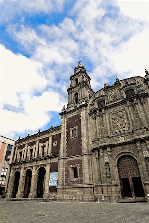 Low angle view of a church, Iglesia De Santo Domingo, Oaxaca, Mexico Foto de stock - Sin royalties Premium, Código: 625-02933737