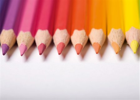 pencil crayon - Crayons Foto de stock - Sin royalties Premium, Código: 628-05817388