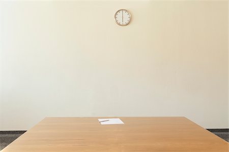 Empty conference room with wall clock, Munich, Bavaria, Germany Stock Photo - Premium Royalty-Free, Code: 628-02953608