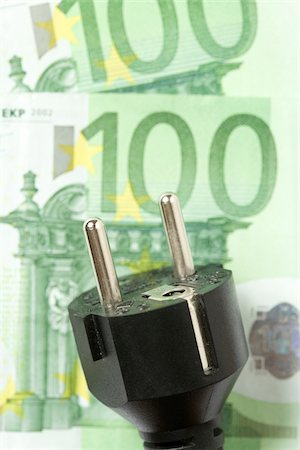 simsearch:628-02953757,k - Plug on one hundred euro notes, Germany Stock Photo - Premium Royalty-Free, Code: 628-02953766