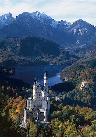 simsearch:400-05668316,k - Schloss Neuschwanstein and Alpsee, Bavaria, Germany Stock Photo - Premium Royalty-Free, Code: 628-02953888
