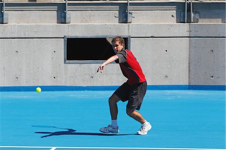 Young Male Tennis Player Stock Photo - Premium Royalty-Free, Code: 622-05602751