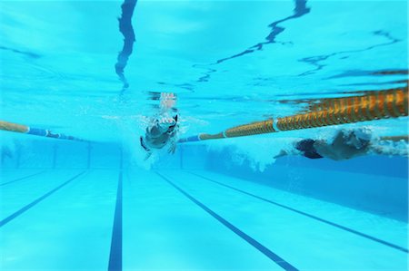 simsearch:858-06756400,k - Man Swimming in Pool, Underwater Stock Photo - Premium Royalty-Free, Code: 622-05786866