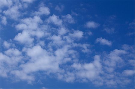 doux - Bleu ciel et les nuages Photographie de stock - Premium Libres de Droits, Code: 622-06190841