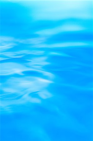 Fluctuations in water Stock Photo - Premium Royalty-Free, Code: 622-06369672