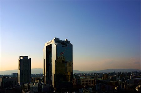 simsearch:622-06549437,k - Sky Building in Umeda, Osaka Foto de stock - Sin royalties Premium, Código: 622-06809067