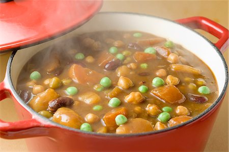 Bean curry Stock Photo - Premium Royalty-Free, Code: 622-06809297