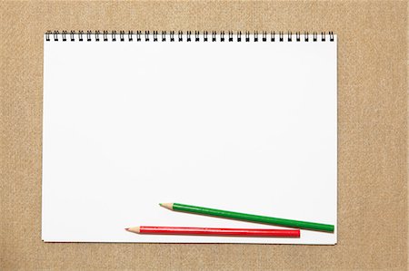 plain (simple) - Colored pencils and sketchbook Stock Photo - Premium Royalty-Free, Code: 622-06842646