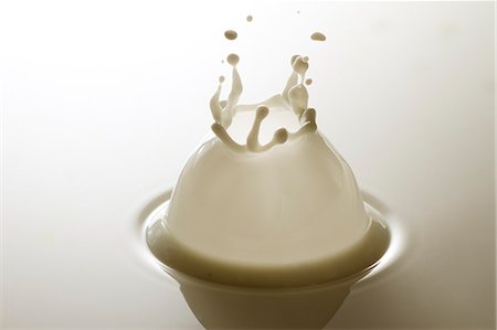 Milk crown Stock Photo - Premium Royalty-Free, Code: 622-07519542