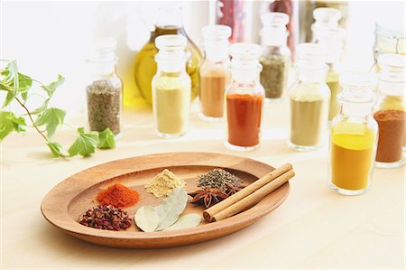 Assorted spices Stock Photo - Premium Royalty-Free, Code: 622-08007219