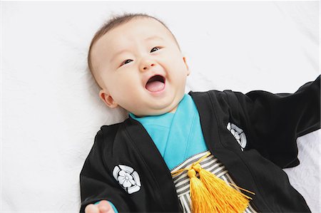 Japanese newborn portrait Stock Photo - Premium Royalty-Free, Code: 622-08007303