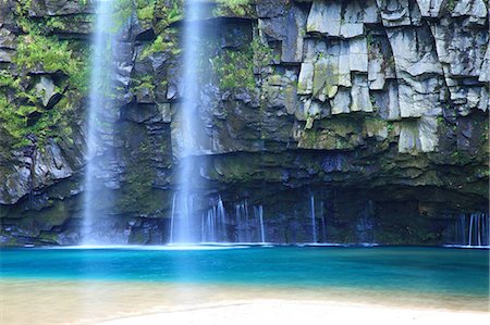 scenic and waterfall - Kagoshima Prefecture, Japan Foto de stock - Sin royalties Premium, Código: 622-08065071