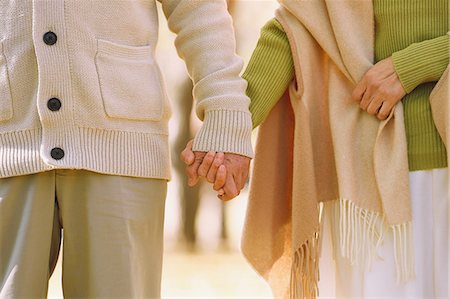 family walk autumn - Senior Japanese couple in a city park in Autumn Stock Photo - Premium Royalty-Free, Code: 622-08122798