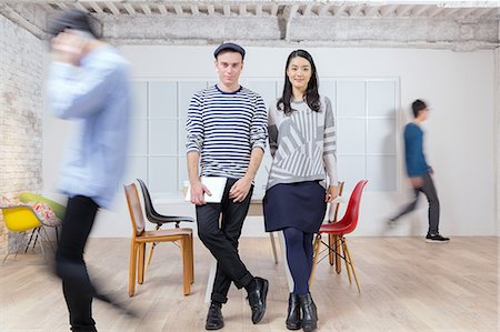 Multi-ethnic business people working in modern office Stock Photo - Premium Royalty-Free, Code: 622-08123026