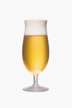 simsearch:622-07519538,k - Glass of beer Stock Photo - Premium Royalty-Free, Code: 622-08542925