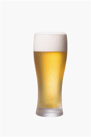 simsearch:622-07519538,k - Glass of beer Stock Photo - Premium Royalty-Free, Code: 622-08542922
