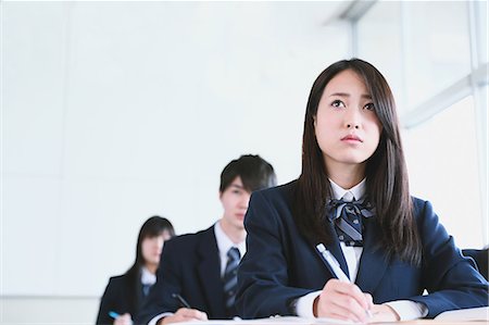 Japanese high-school students during a lesson Stock Photo - Premium Royalty-Free, Code: 622-08542934