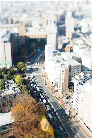 simsearch:622-06809333,k - Tilt-shift bird's eye view of Tokyo cityscape, Tokyo, Japan Foto de stock - Sin royalties Premium, Código: 622-08723379