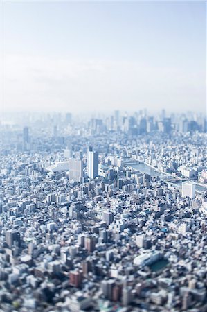 simsearch:622-06809333,k - Tilt-shift bird's eye view of Tokyo cityscape, Tokyo, Japan Foto de stock - Sin royalties Premium, Código: 622-08723397