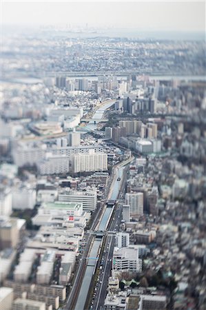 simsearch:622-06809333,k - Tilt-shift bird's eye view of Tokyo cityscape, Tokyo, Japan Foto de stock - Sin royalties Premium, Código: 622-08723406