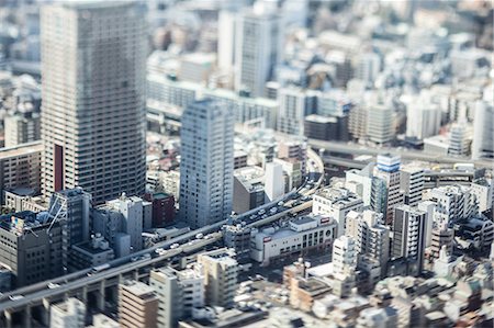 simsearch:622-06809333,k - Tilt-shift bird's eye view of Tokyo cityscape, Tokyo, Japan Foto de stock - Sin royalties Premium, Código: 622-08723414