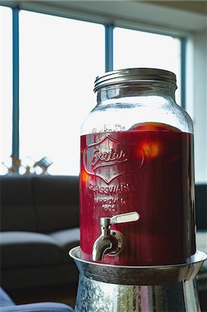 dispenser - Pot of Sangria in a restaurant Stock Photo - Premium Royalty-Free, Code: 622-08765633