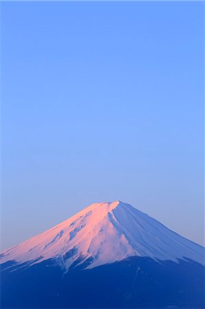 simsearch:622-06549437,k - Beautiful view of Mount Fuji, Yamanashi Prefecture, Japan Foto de stock - Sin royalties Premium, Código: 622-09101174