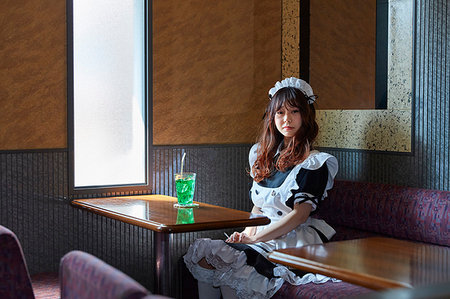 Japanese maid cosplay Stock Photo - Premium Royalty-Free, Code: 622-09175942