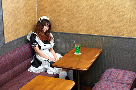 Japanese maid cosplay Stock Photo - Premium Royalty-Free, Code: 622-09175951