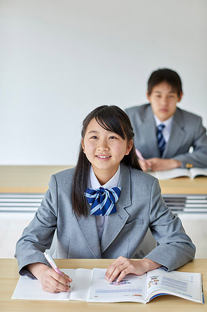 simsearch:622-08542931,k - Japanese junior high students Stock Photo - Premium Royalty-Free, Code: 622-09186544