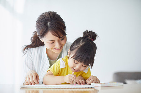 simsearch:622-08519691,k - Japanese mother and kid playing Stock Photo - Premium Royalty-Free, Code: 622-09187298
