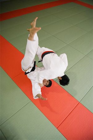 drilling (activity) - Two Men Competing in a Judo Match Foto de stock - Sin royalties Premium, Código: 622-00947267