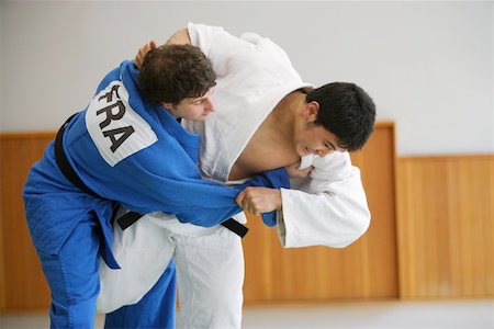 drilling (activity) - Two Men Competing in a Judo Match Foto de stock - Sin royalties Premium, Código: 622-00947284
