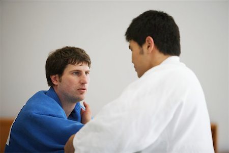 drilling (activity) - Two Men Competing in a Judo Match Foto de stock - Sin royalties Premium, Código: 622-00947289