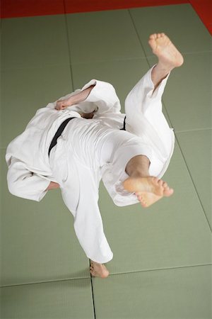 drilling (activity) - Two Men Competing in a Judo Match Foto de stock - Sin royalties Premium, Código: 622-00947292