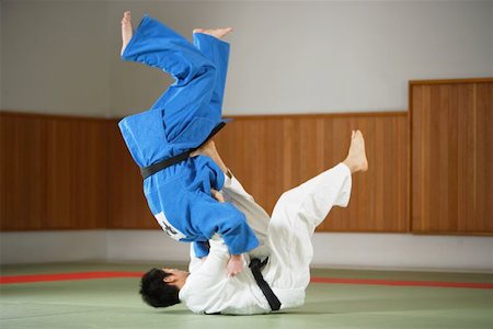 drilling (activity) - Two Men Competing in a Judo Match Foto de stock - Sin royalties Premium, Código: 622-00947300