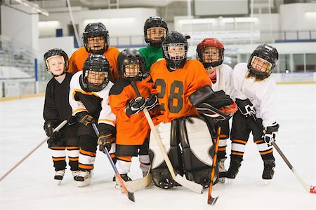 sports and hockey - Young Hockey Team Stock Photo - Premium Royalty-Free, Code: 622-01695804