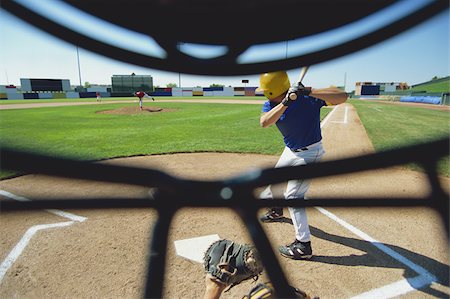 playing baseball - Perspective of a Baseball Catcher Foto de stock - Sin royalties Premium, Código: 622-02621696