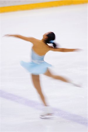 sport women candid - Ice Skating Woman Stock Photo - Premium Royalty-Free, Code: 622-02638236