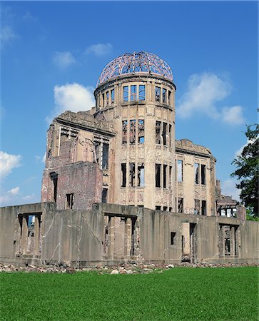 simsearch:622-06398585,k - Dôme de la bombe atomique à Hiroshima, Japon Photographie de stock - Premium Libres de Droits, Code: 622-02758007