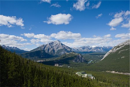 simsearch:622-02759675,k - Mountain Range against Cloudy Sky in Alberta, Canada Stock Photo - Premium Royalty-Free, Code: 622-02759670