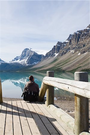 Snow-Covered Mountains Near Bow Lake in Canada Stock Photo - Premium Royalty-Free, Code: 622-02759687