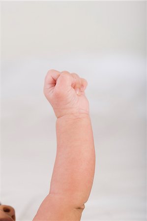 pune - Close-up of a baby's hand Foto de stock - Sin royalties Premium, Código: 630-06722564