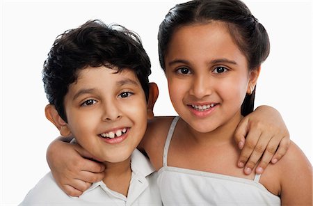 simsearch:630-07071771,k - Portrait of children smiling Stock Photo - Premium Royalty-Free, Code: 630-07071804