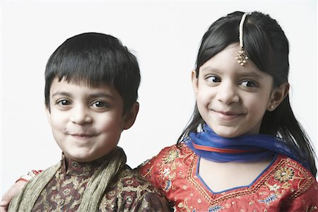 simsearch:700-02047006,k - Portrait of a girl and her brother Stock Photo - Premium Royalty-Free, Code: 630-01128079